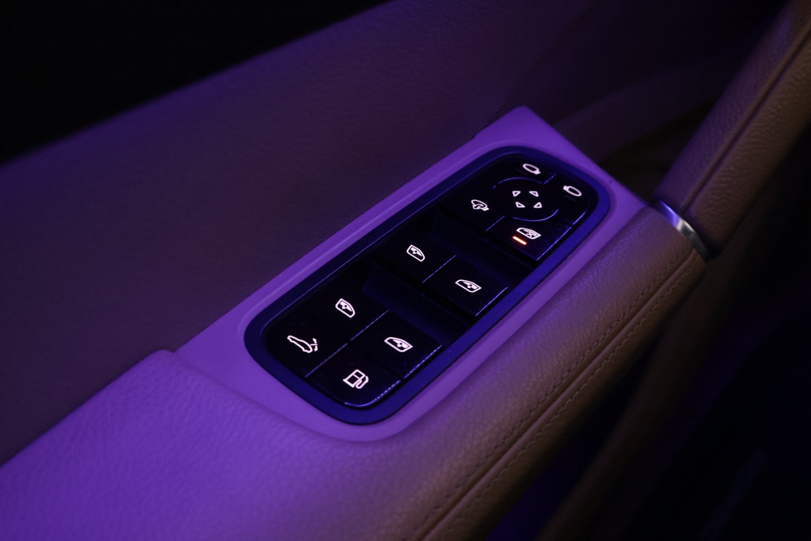 PORSCHE Cayenne 2019