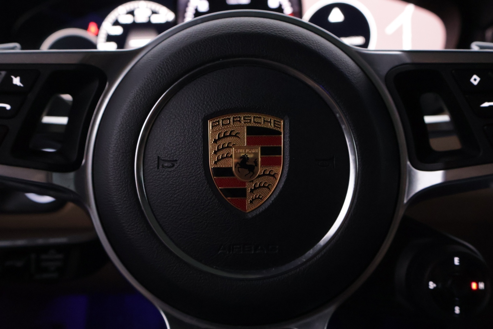 PORSCHE Cayenne 2019