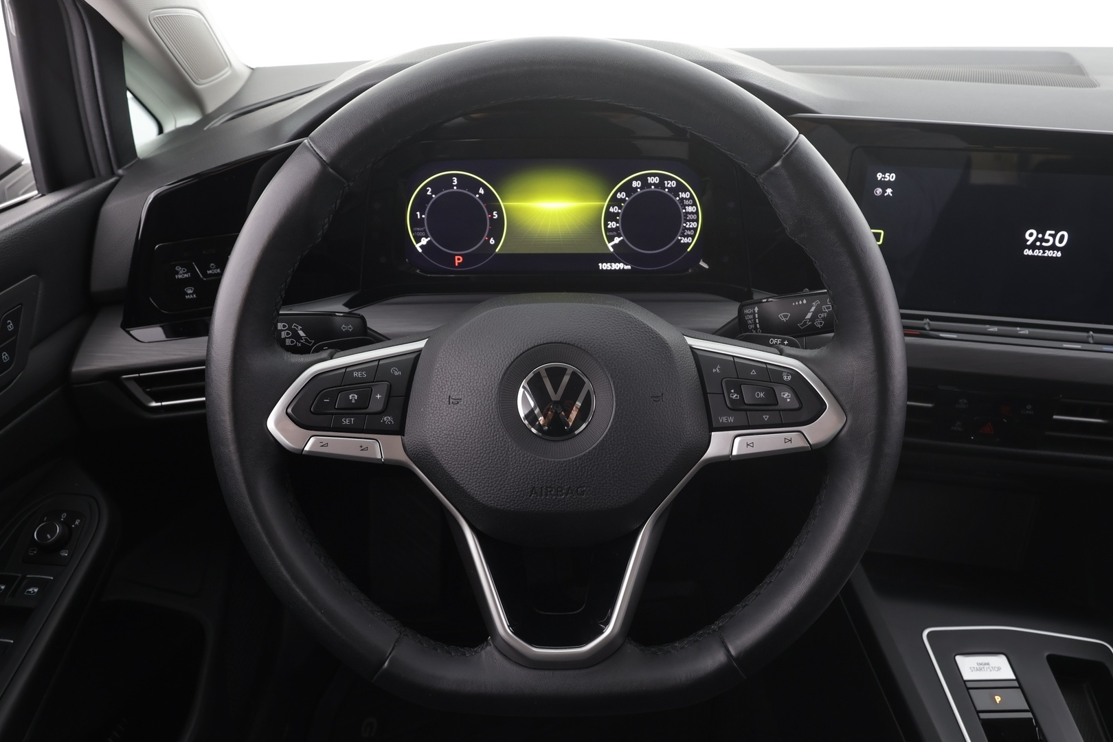 VOLKSWAGEN Golf 2021