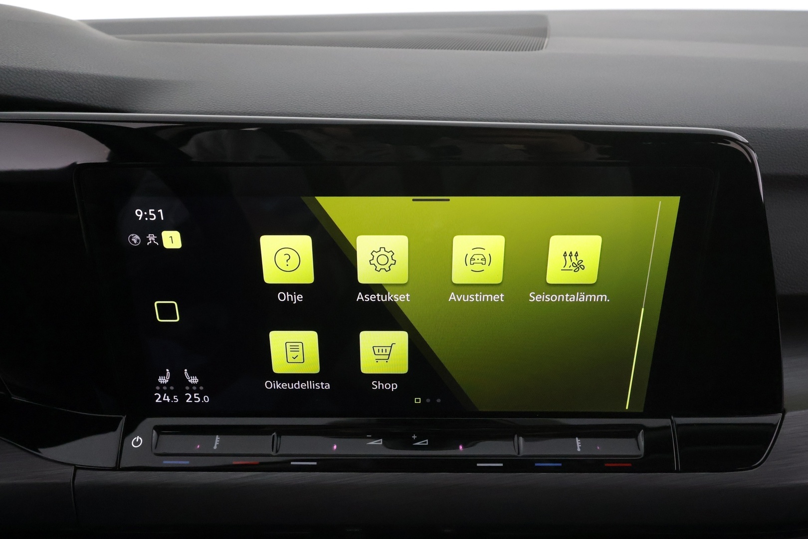 VOLKSWAGEN Golf 2021