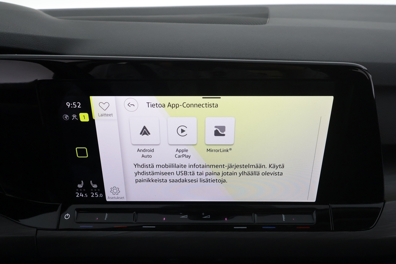 VOLKSWAGEN Golf 2021