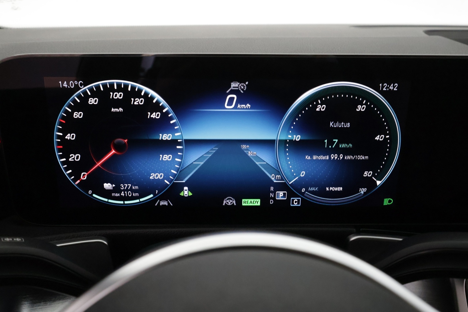 MERCEDES-BENZ EQB 2023