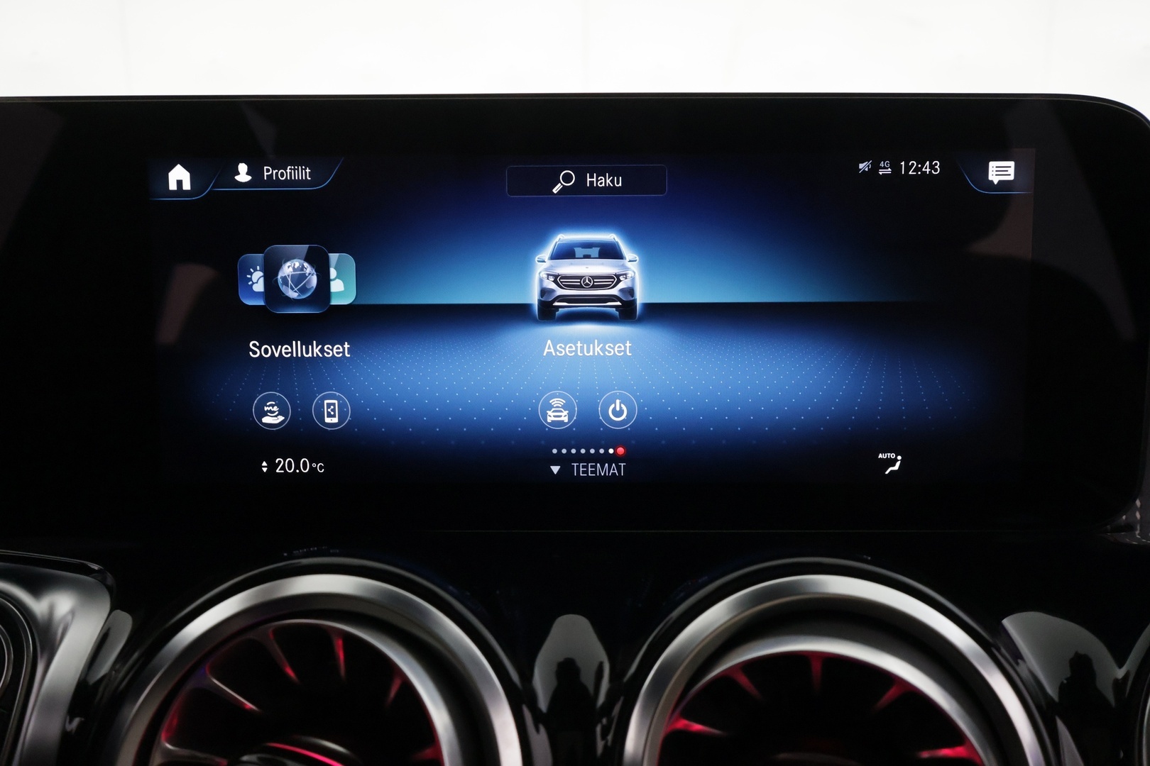 MERCEDES-BENZ EQB 2023