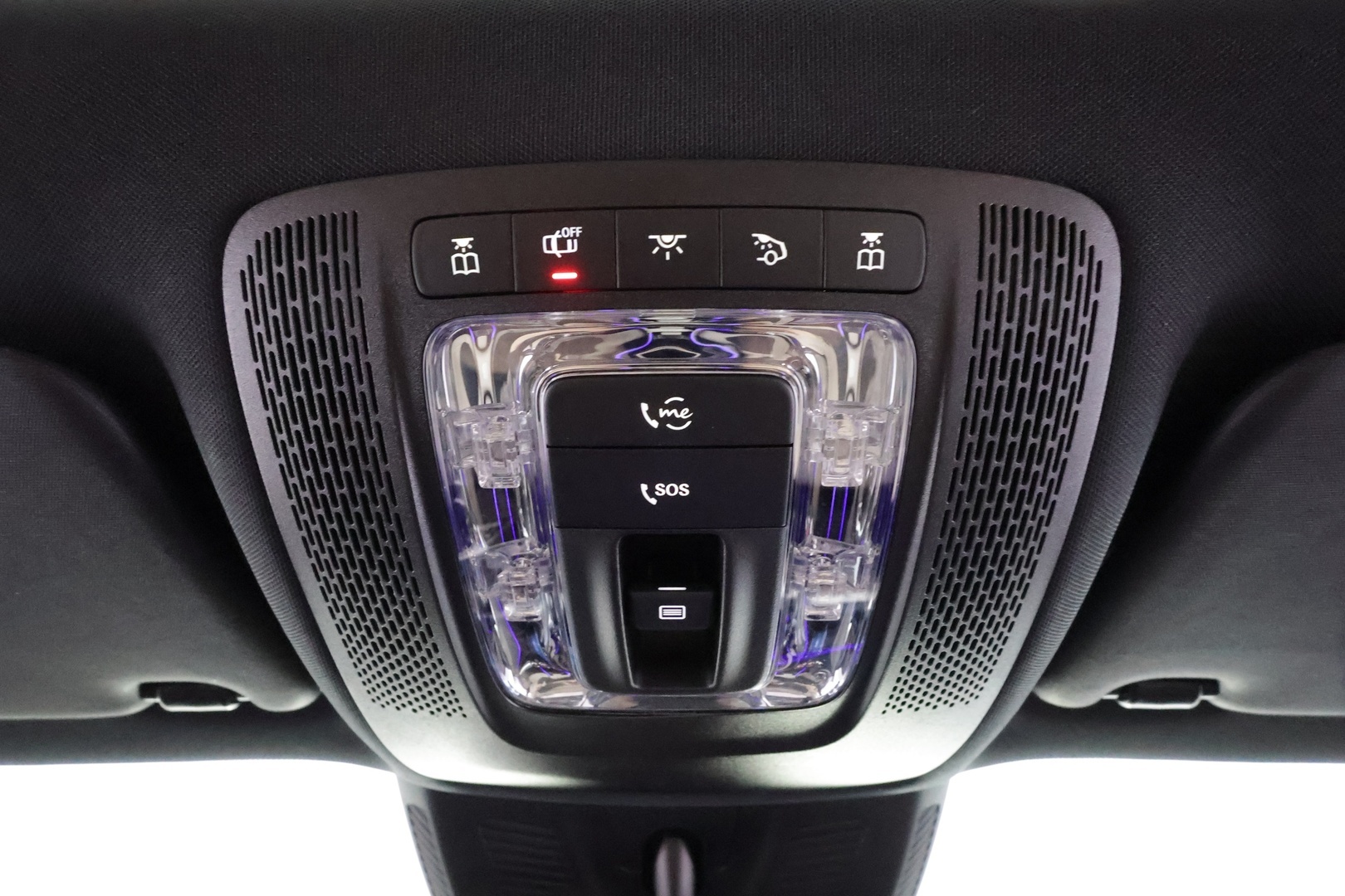 MERCEDES-BENZ EQB 2023