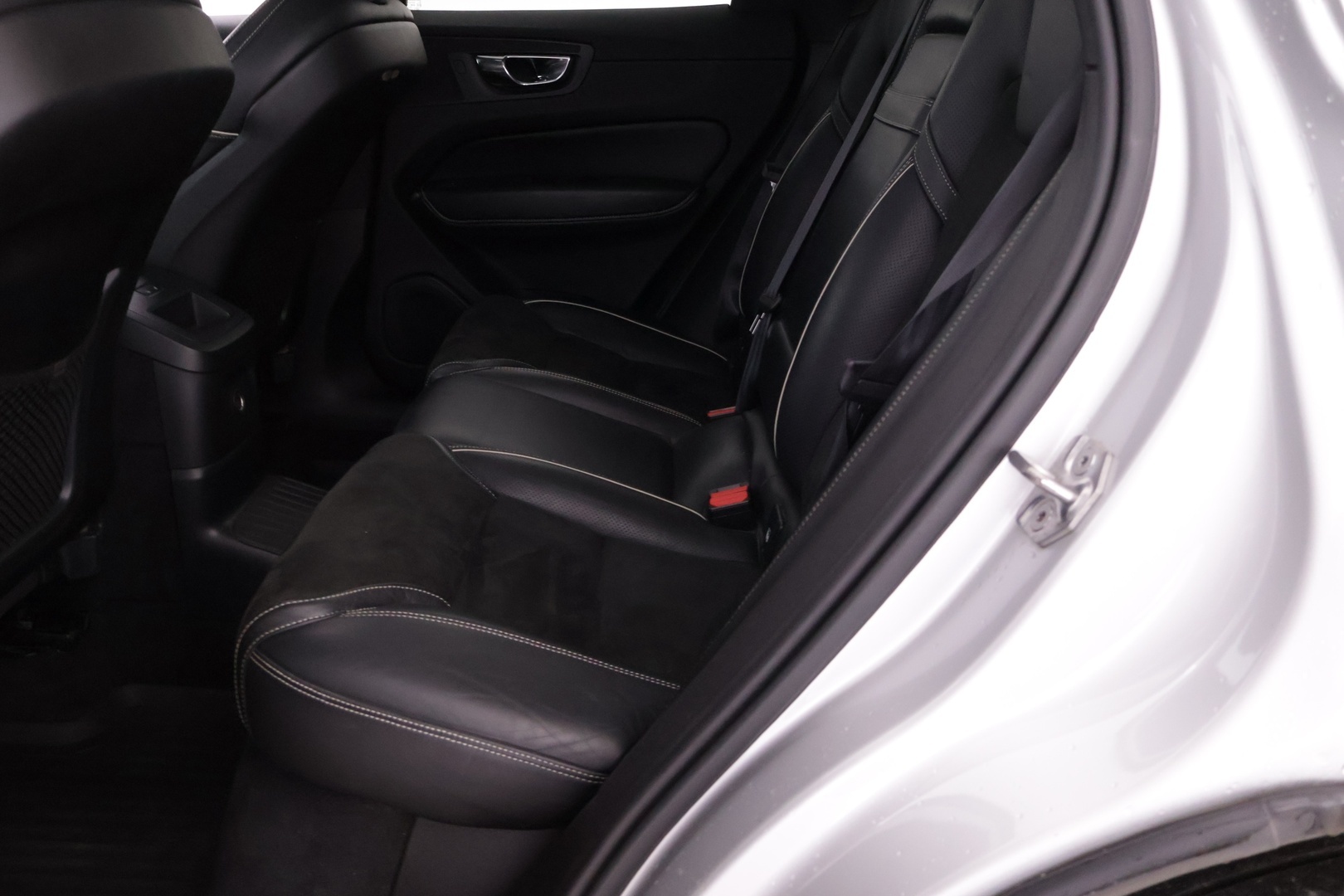 VOLVO XC60 2018