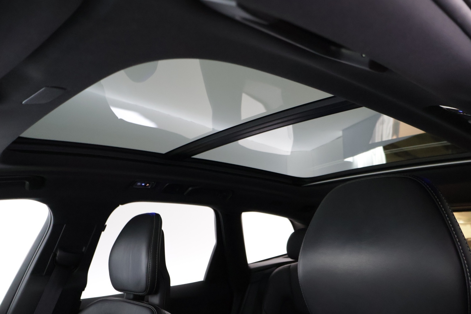 VOLVO XC60 2018