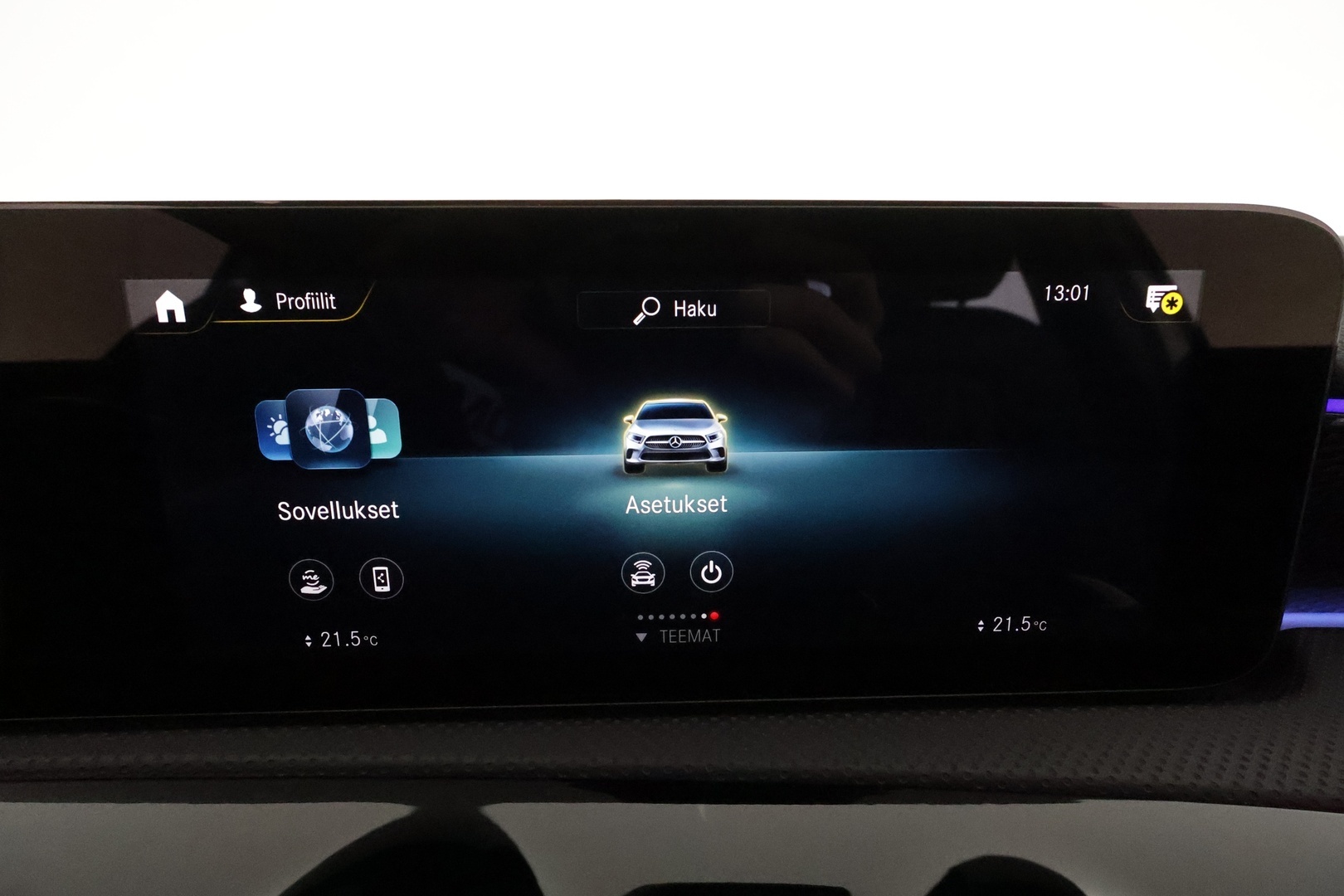 MERCEDES-BENZ A 2021