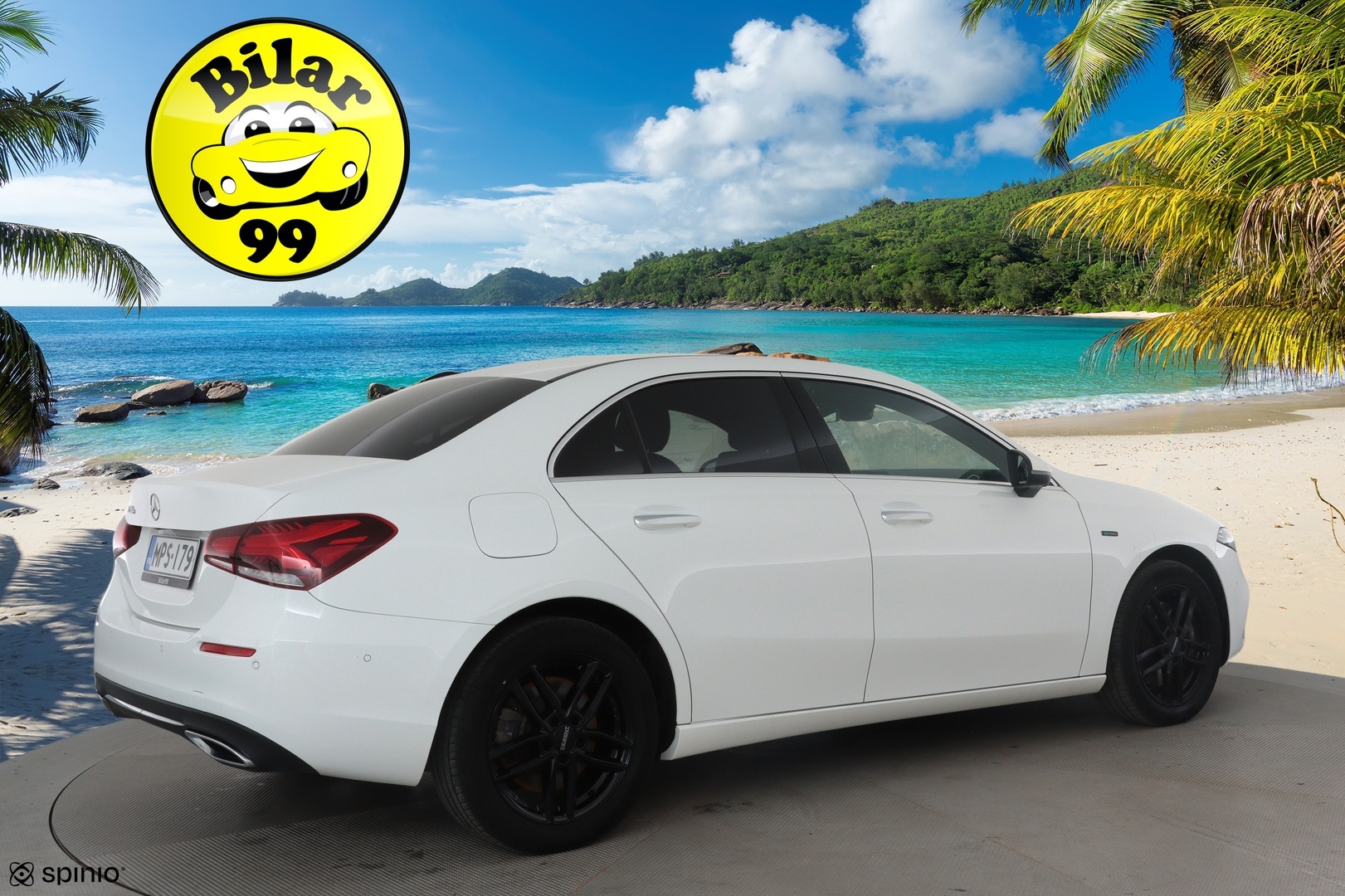 MERCEDES-BENZ A 2021