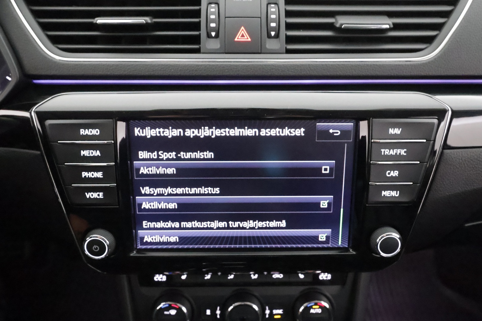 SKODA SUPERB 2017