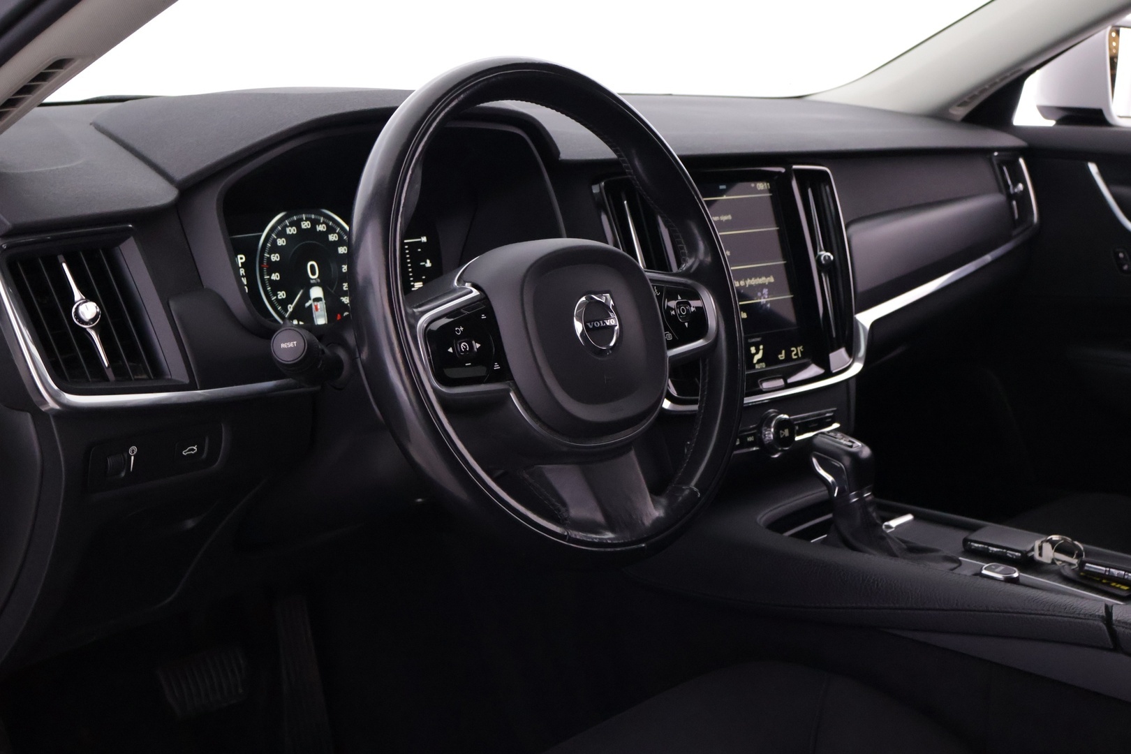 VOLVO V90 2017