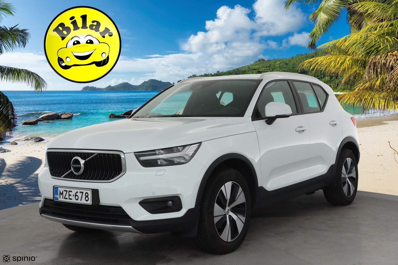 VOLVO XC40 2021