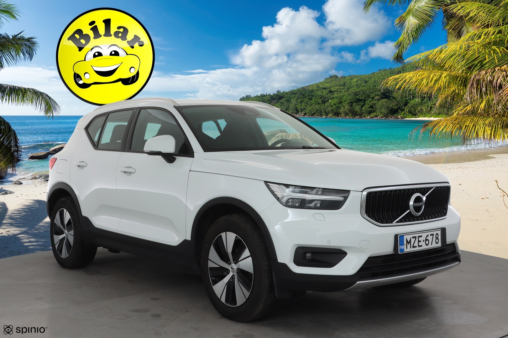 VOLVO XC40 2021