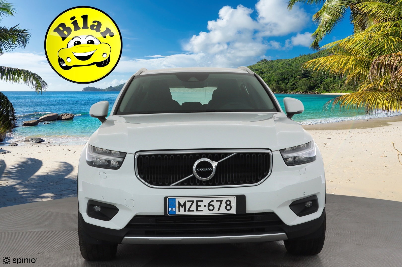 VOLVO XC40 2021
