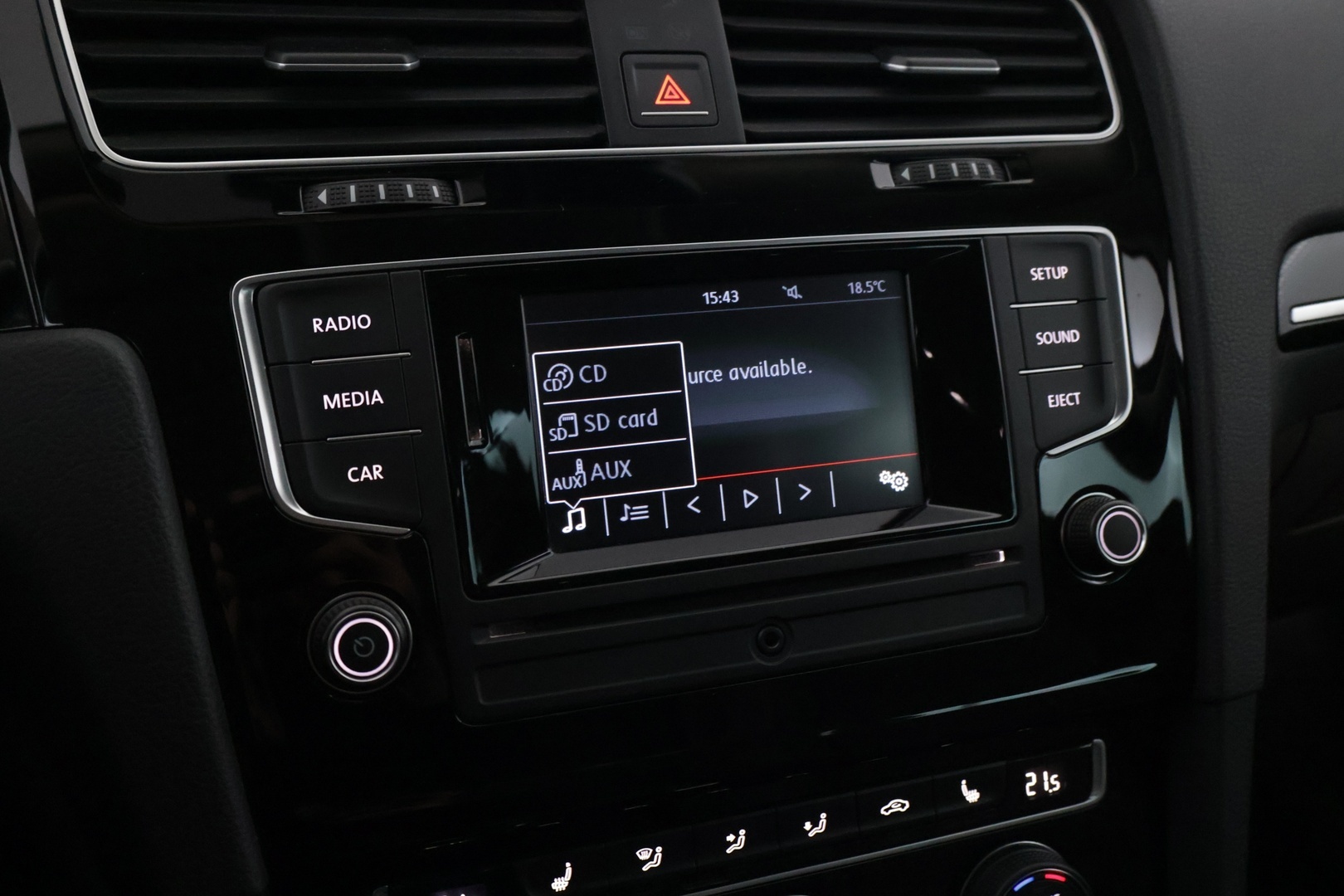 VOLKSWAGEN Golf 2014