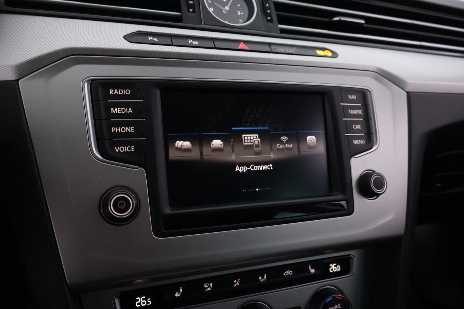 VOLKSWAGEN Passat 2017