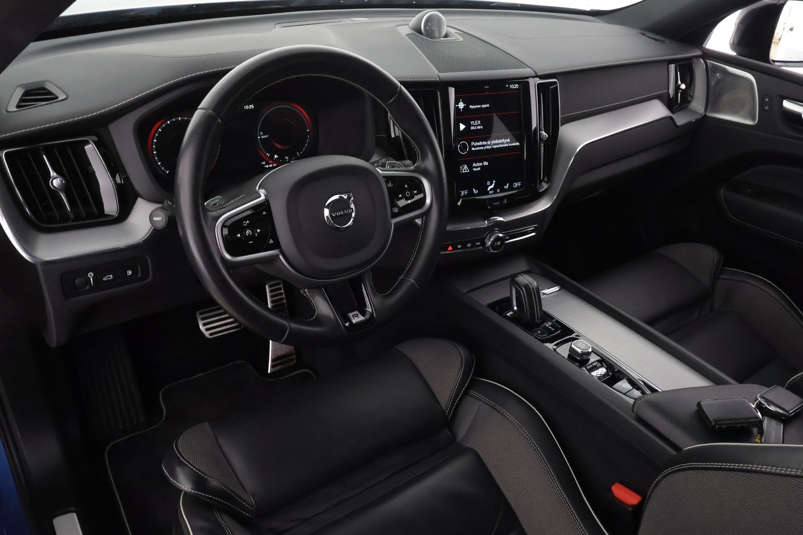 VOLVO XC60 2020