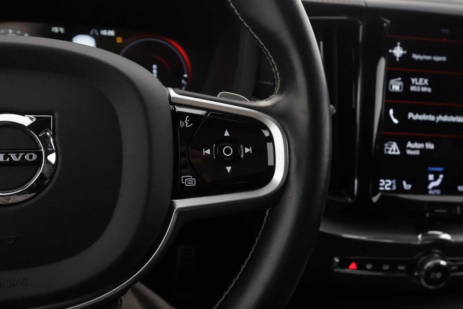 VOLVO XC60 2020