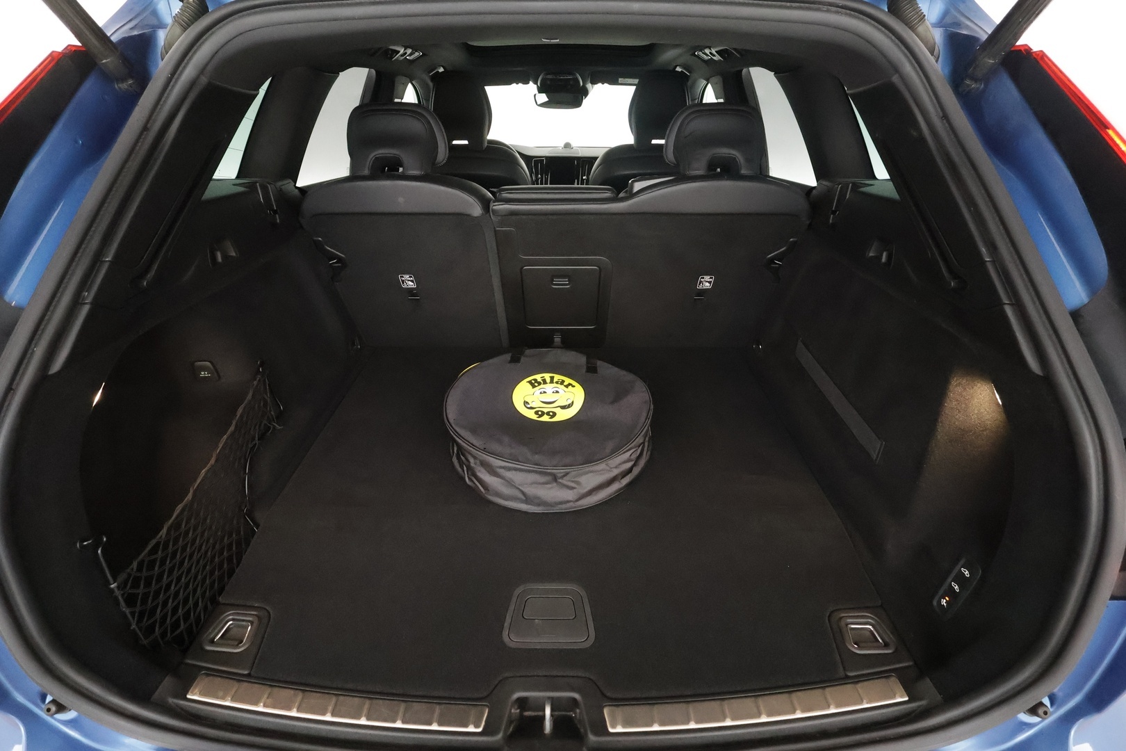 VOLVO XC60 2020