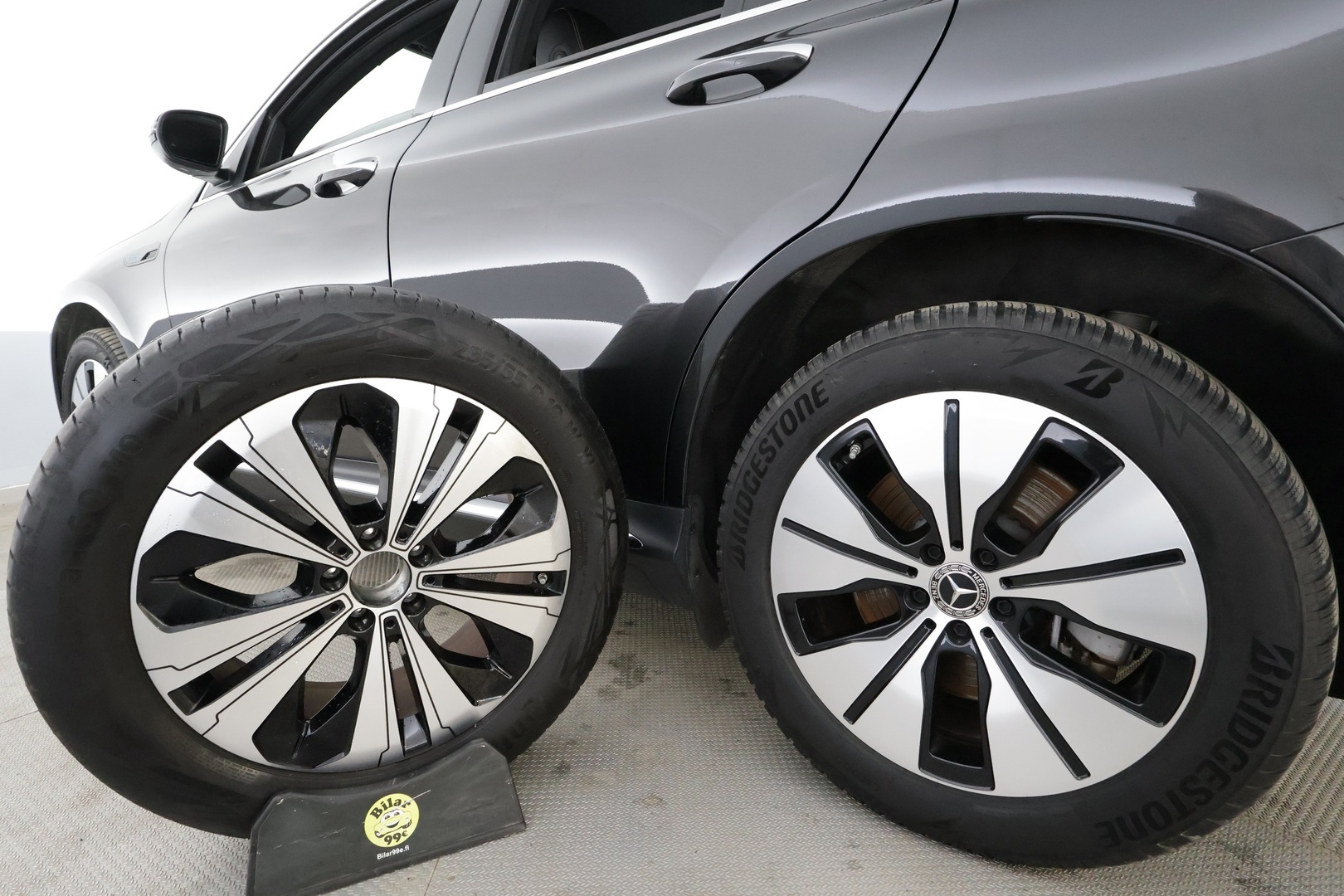 MERCEDES-BENZ EQC 2023