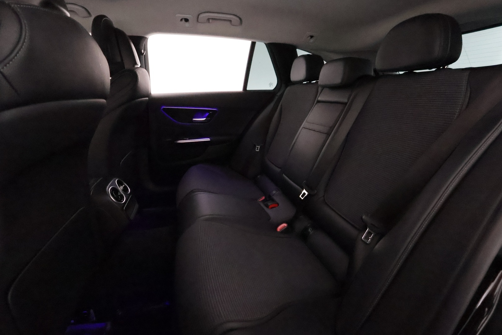 MERCEDES-BENZ C 2022