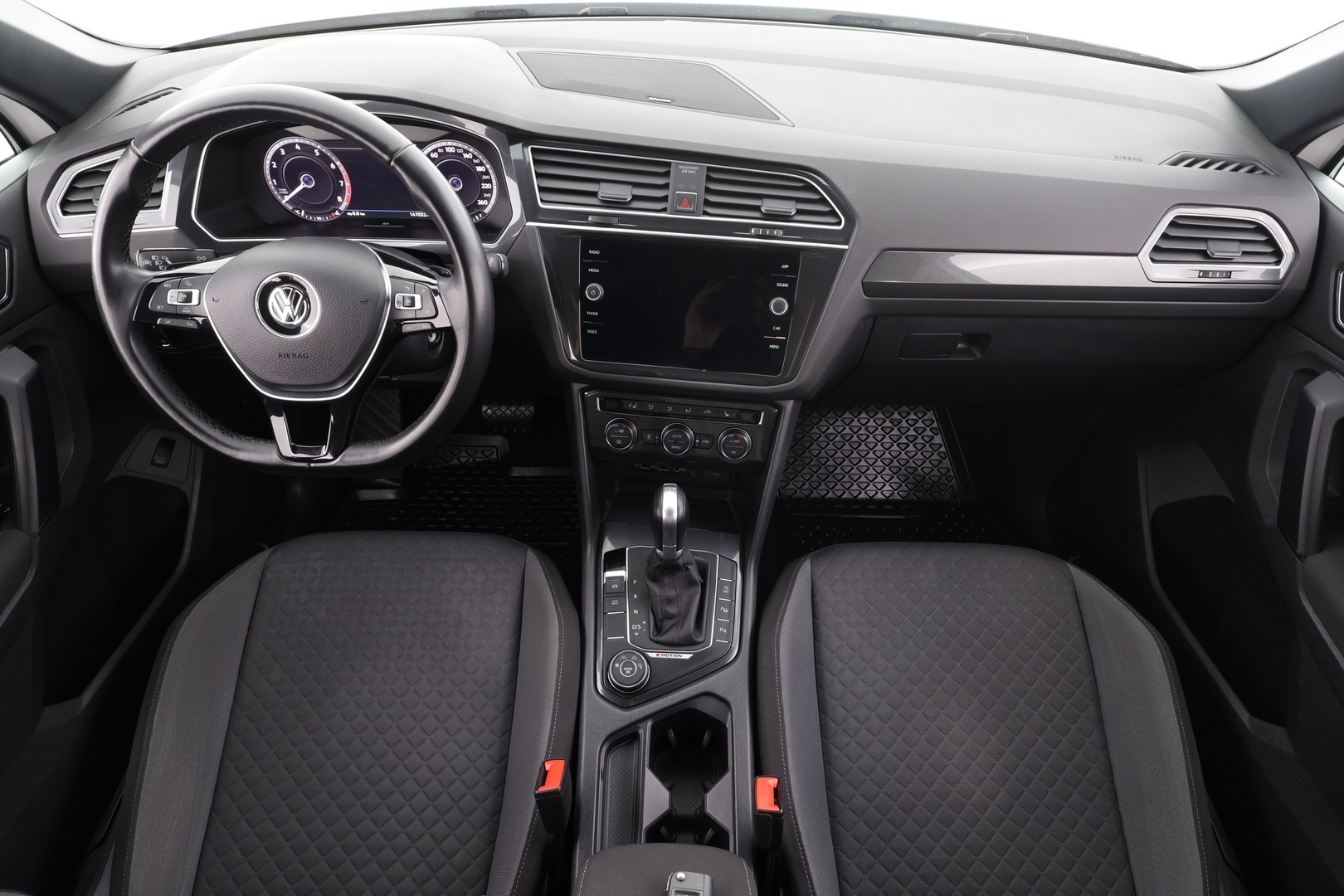 VOLKSWAGEN TIGUAN 2018