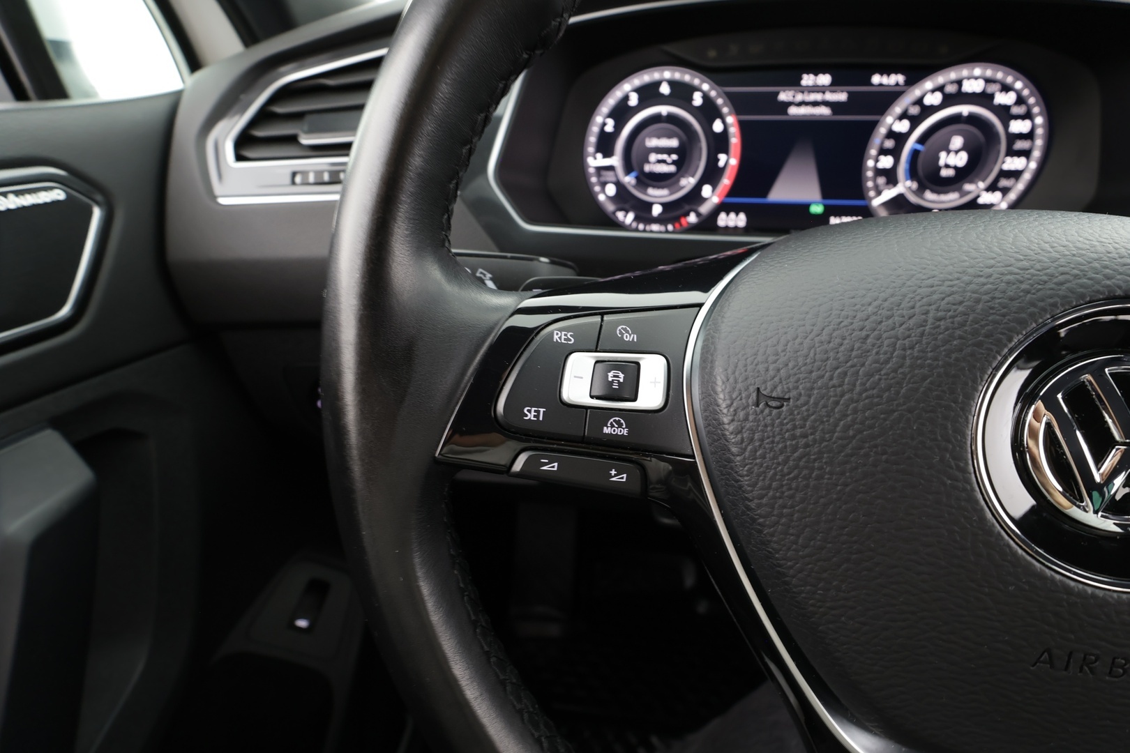 VOLKSWAGEN TIGUAN 2018