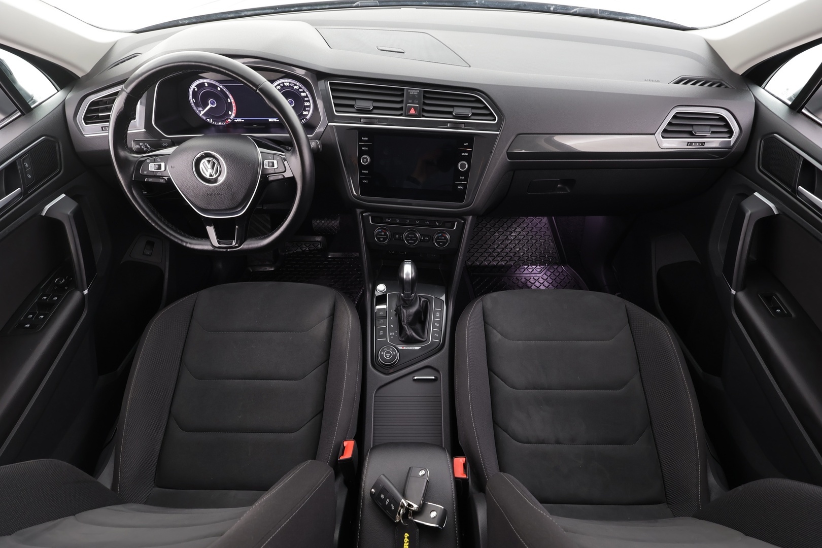 VOLKSWAGEN TIGUAN 2018