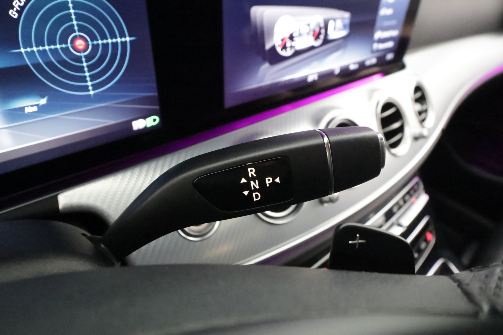 MERCEDES-BENZ E 2018