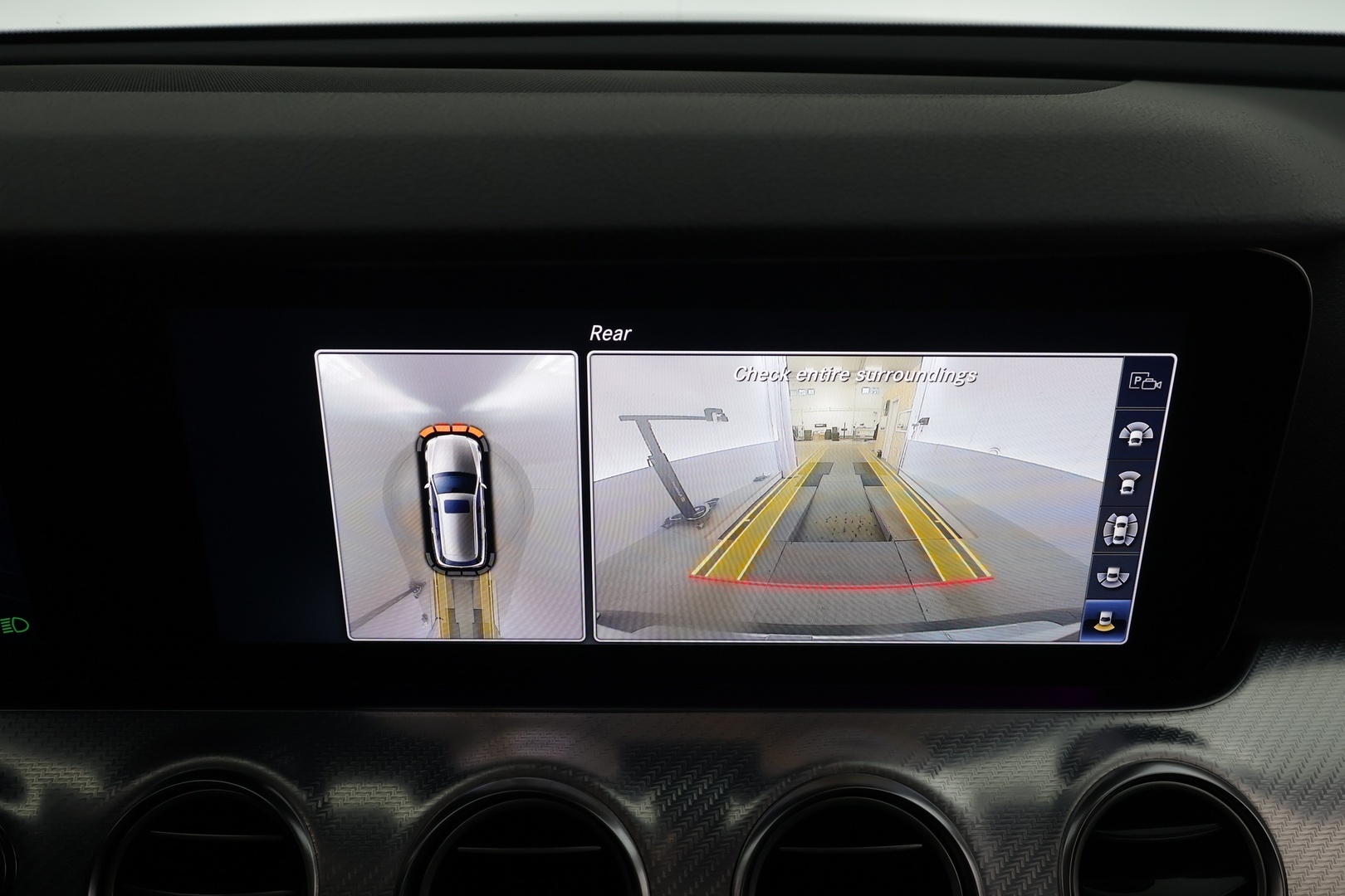 MERCEDES-BENZ E 2018