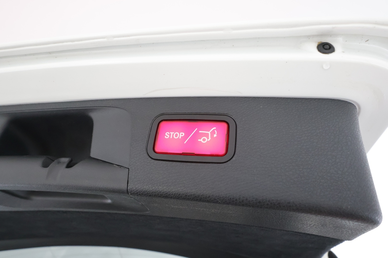 MERCEDES-BENZ E 2018