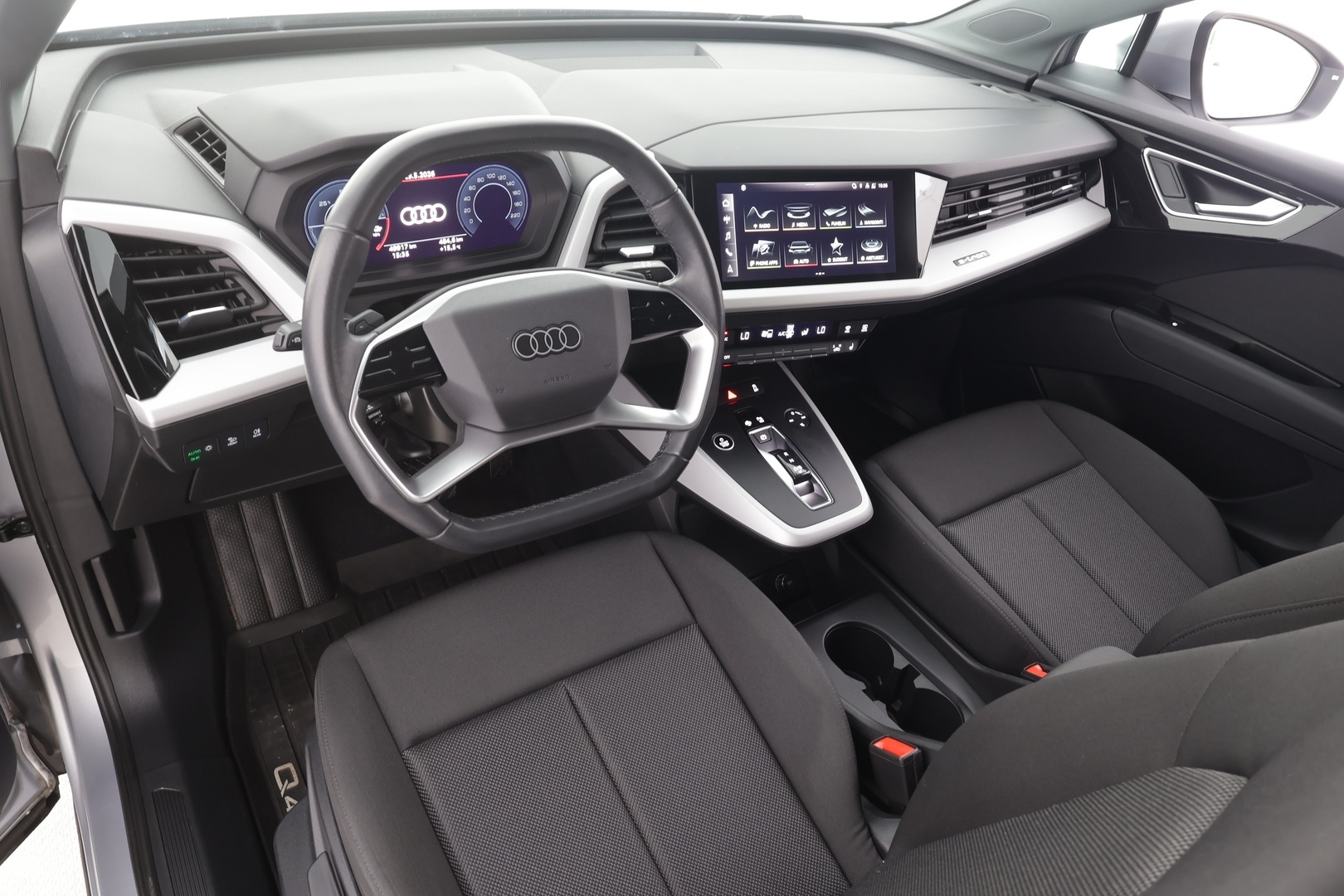 AUDI Q4 E-TRON 2023