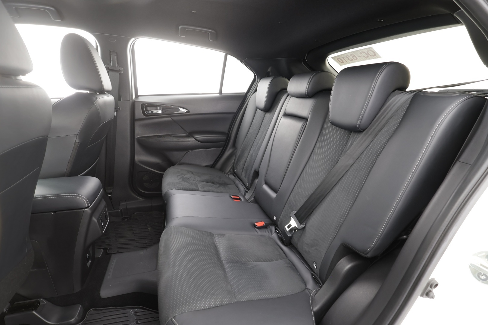 MITSUBISHI Eclipse Cross 2023