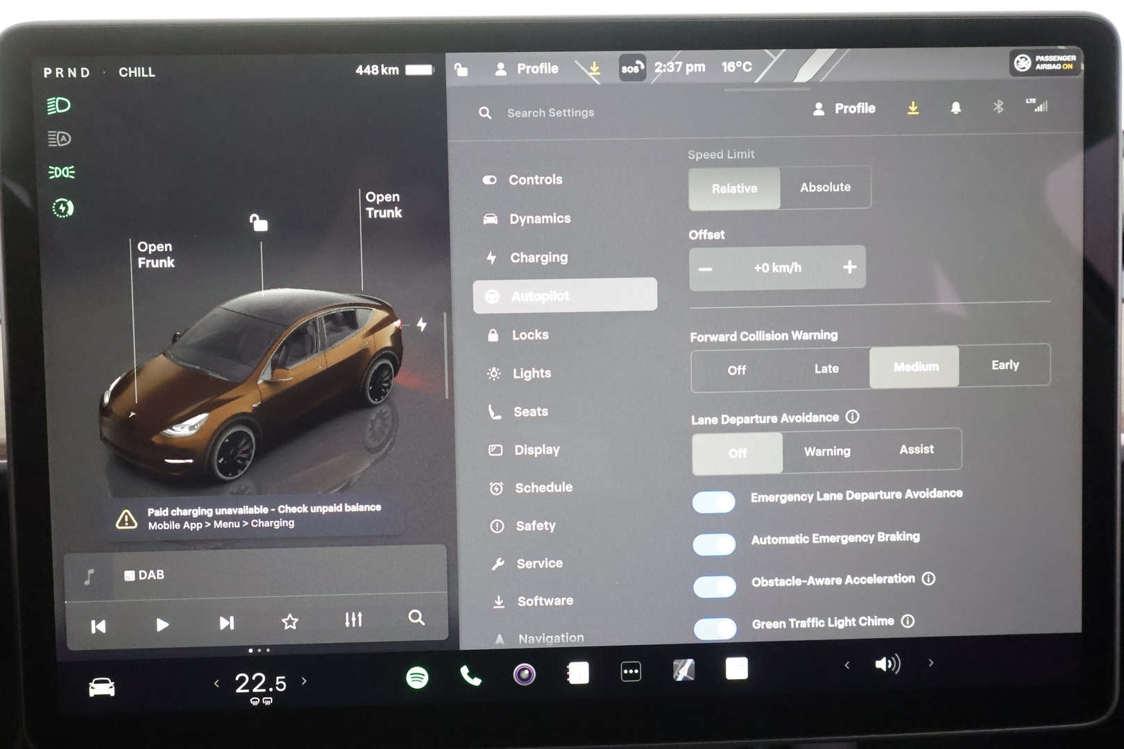 TESLA Model Y 2024