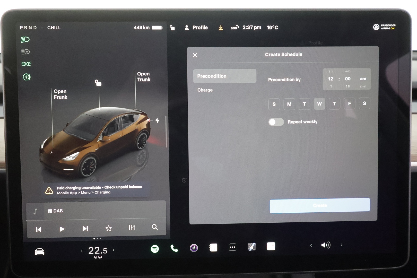 TESLA Model Y 2024