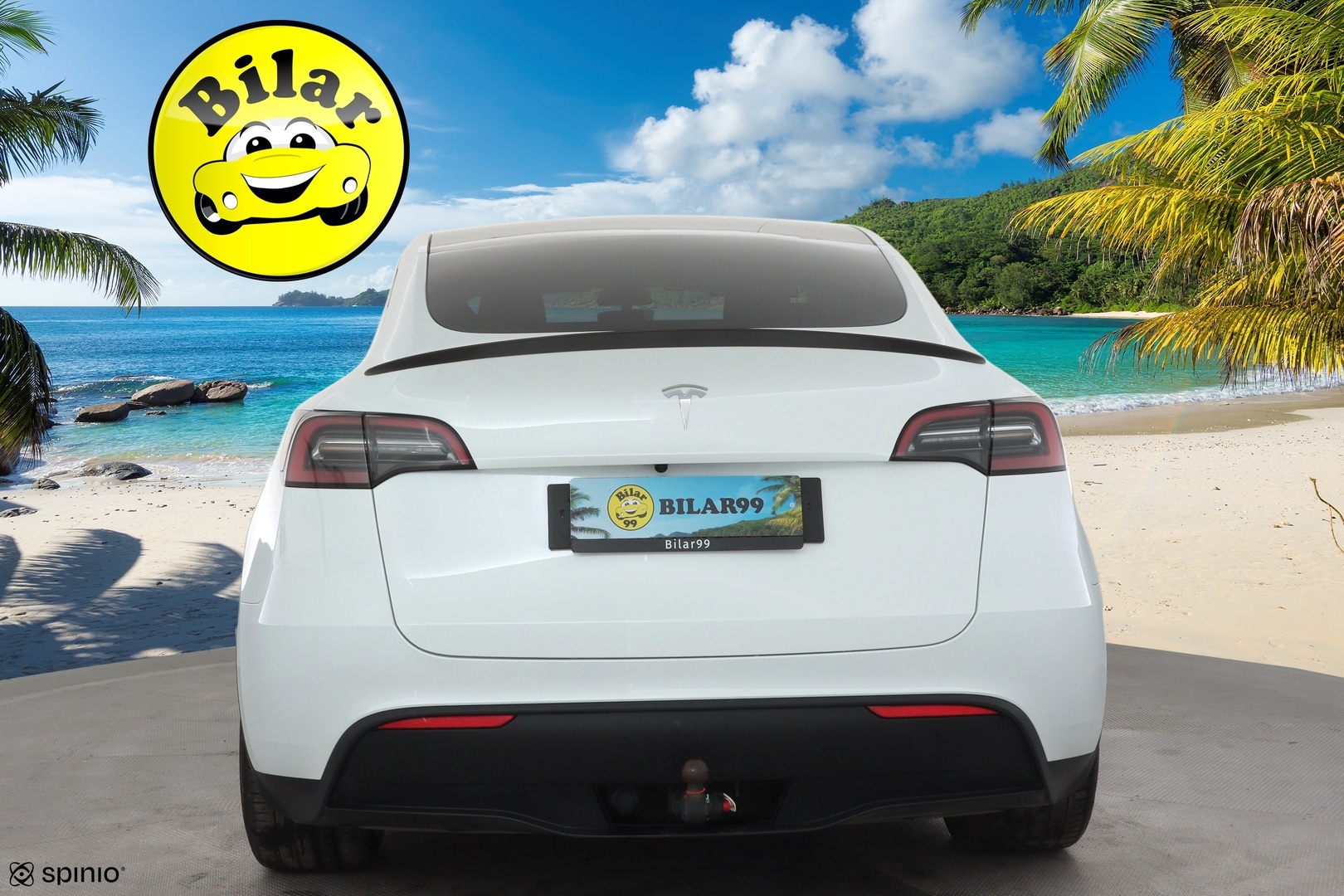 TESLA Model Y 2024