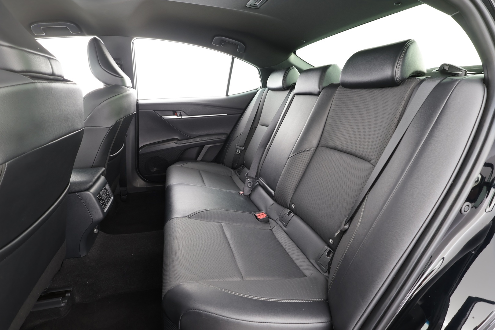 TOYOTA CAMRY 2025