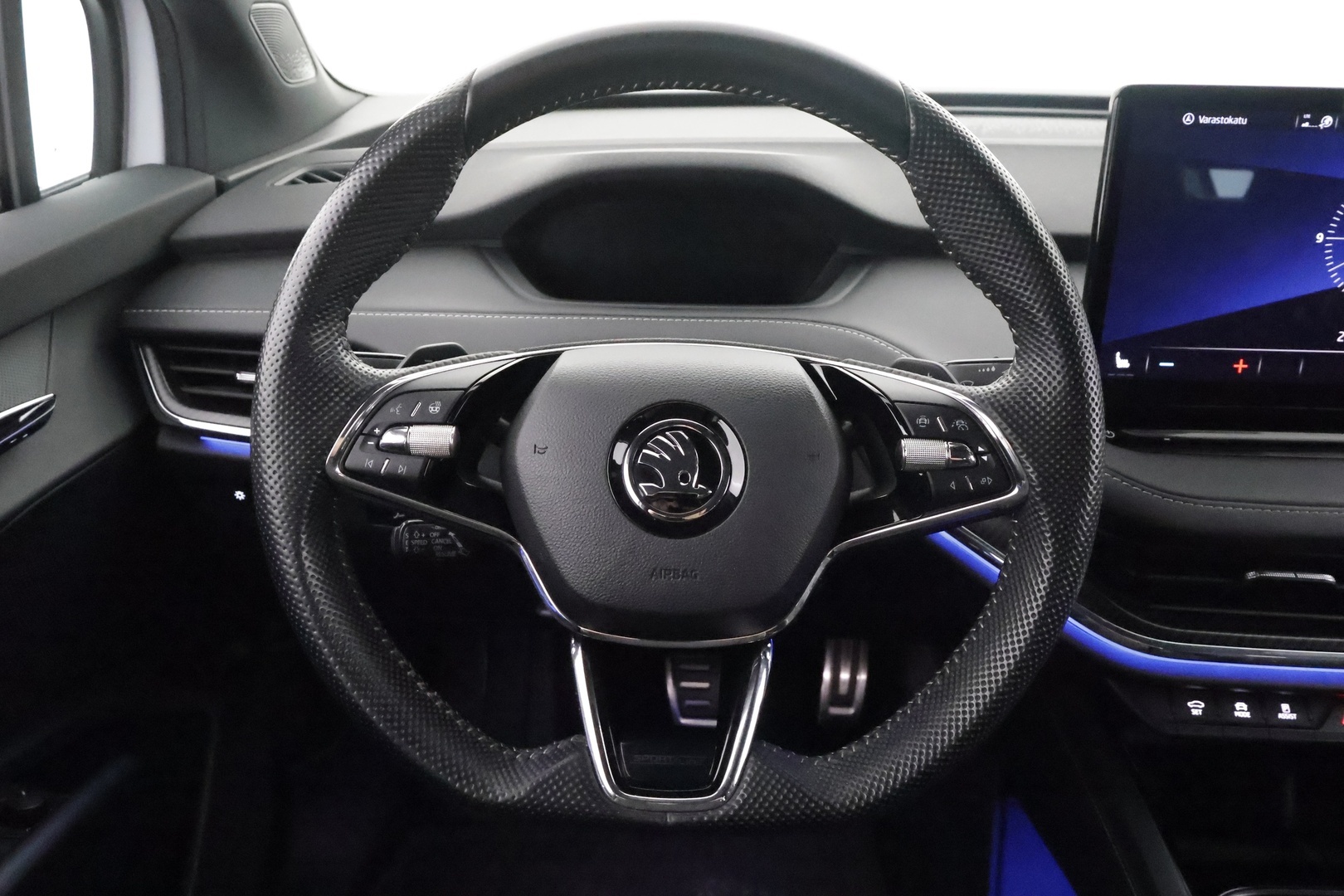 SKODA ENYAQ 2023