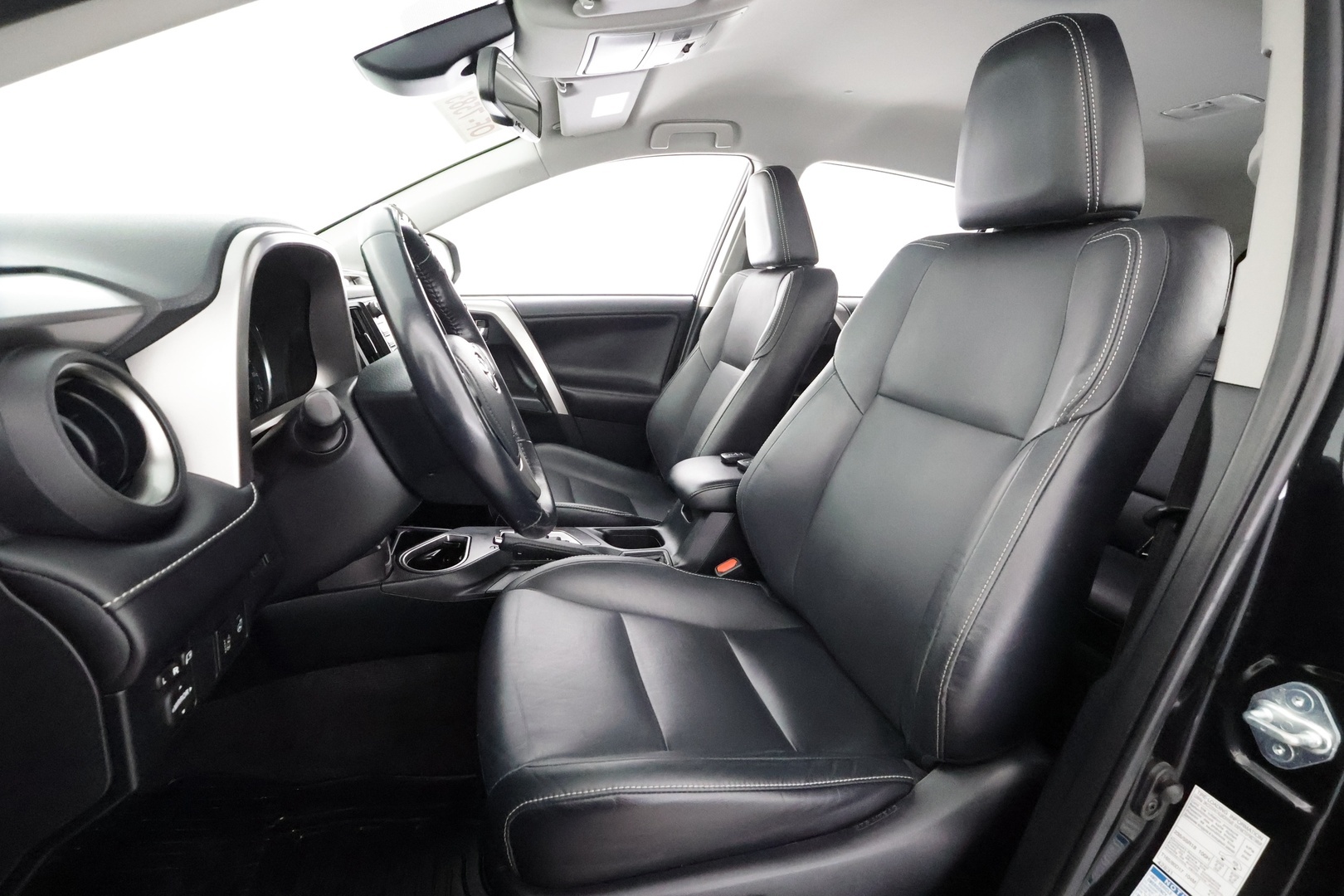 TOYOTA RAV4 2017