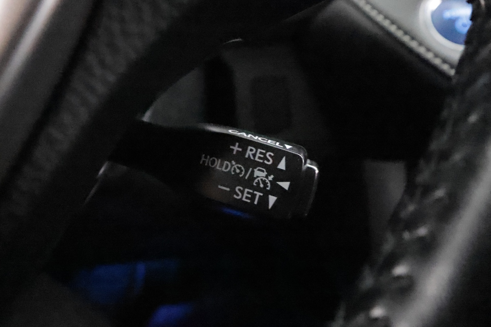 TOYOTA RAV4 2017