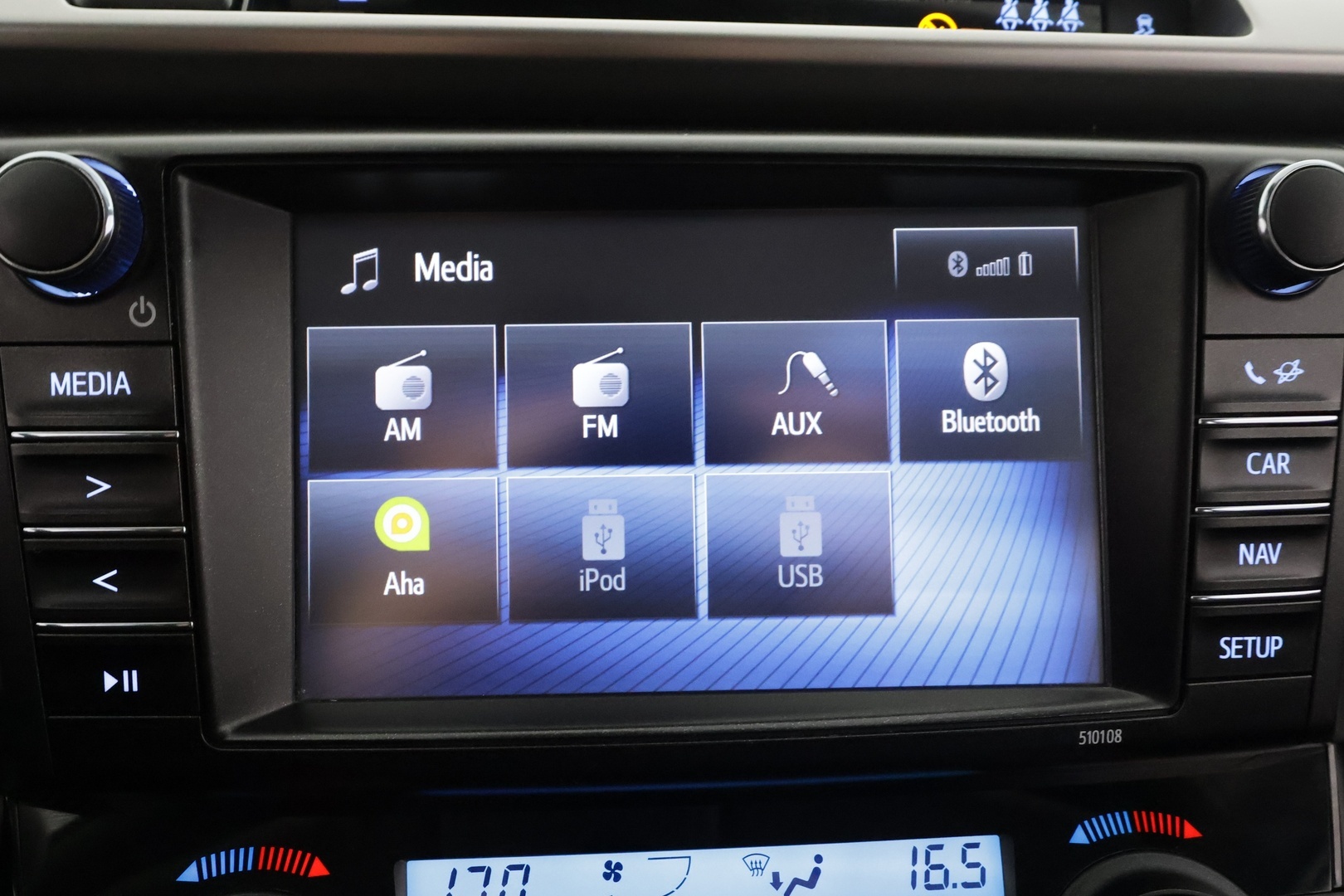 TOYOTA RAV4 2017