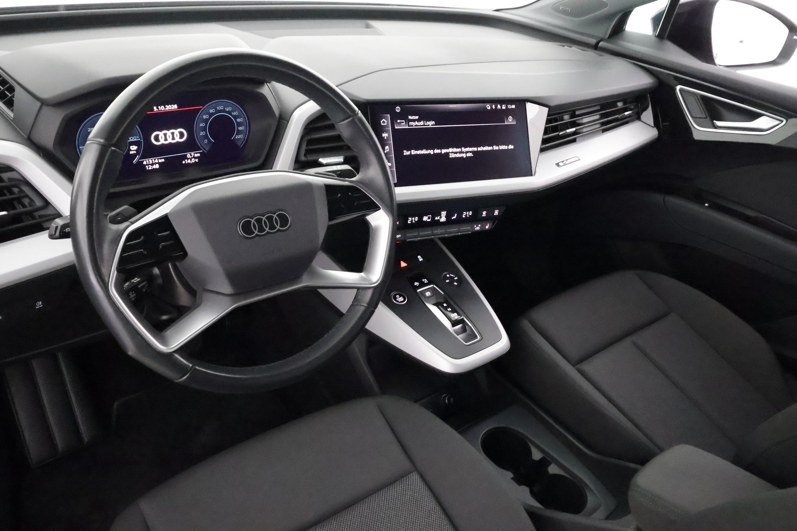 AUDI Q4 E-TRON 2023