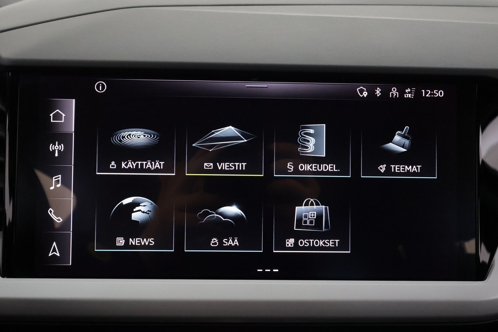 AUDI Q4 E-TRON 2023