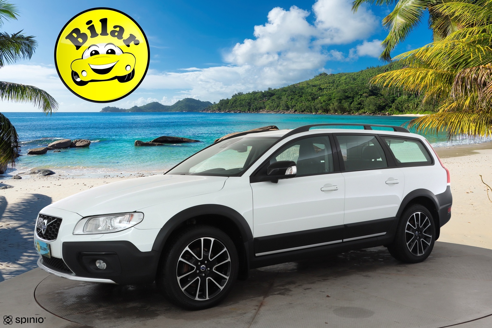 VOLVO XC70 2015