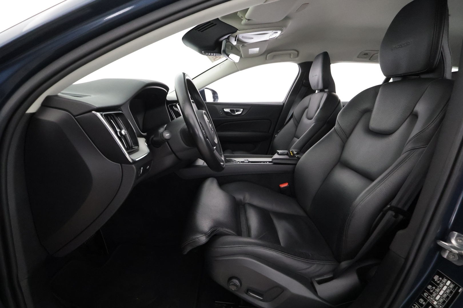 VOLVO V60 2019