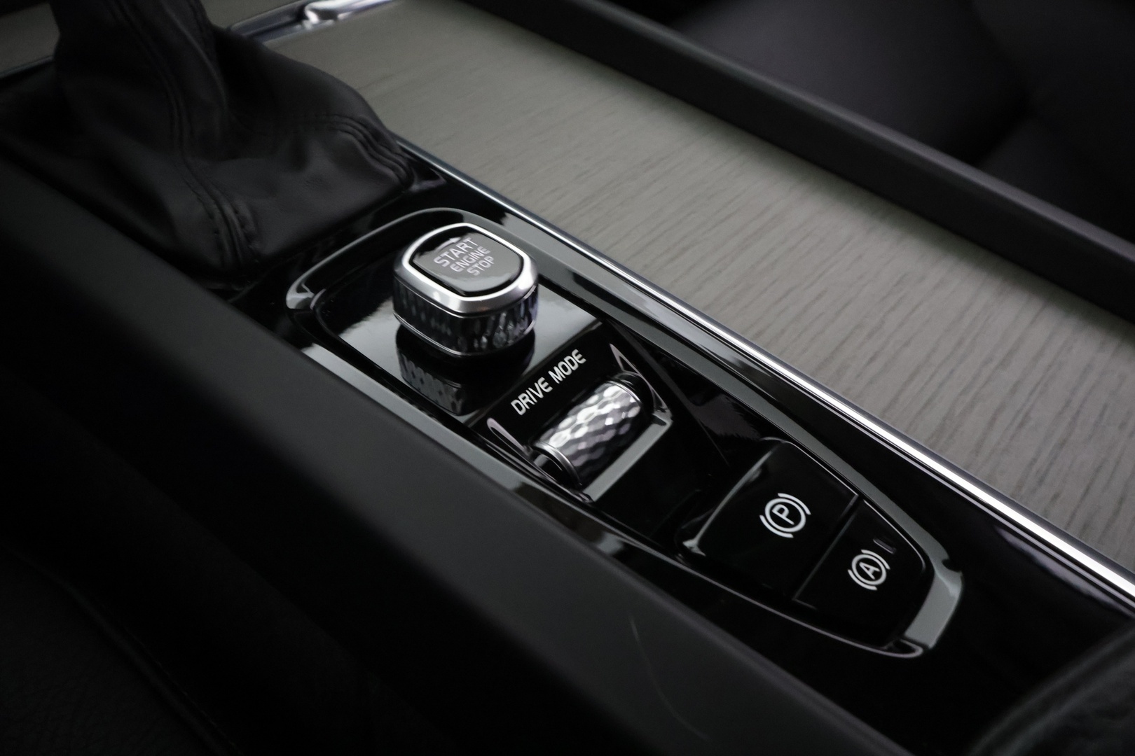 VOLVO V60 2019