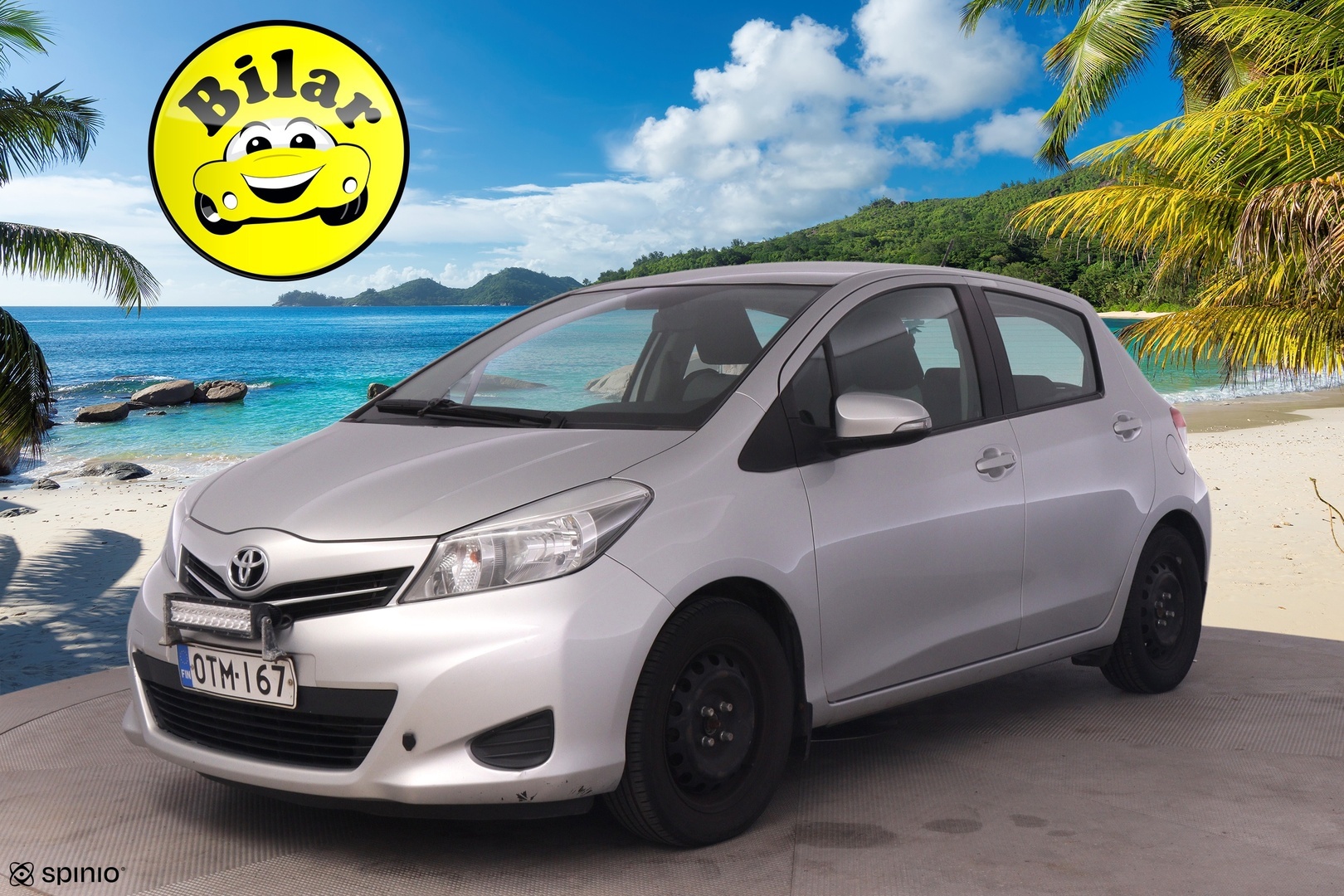 TOYOTA Yaris 2012