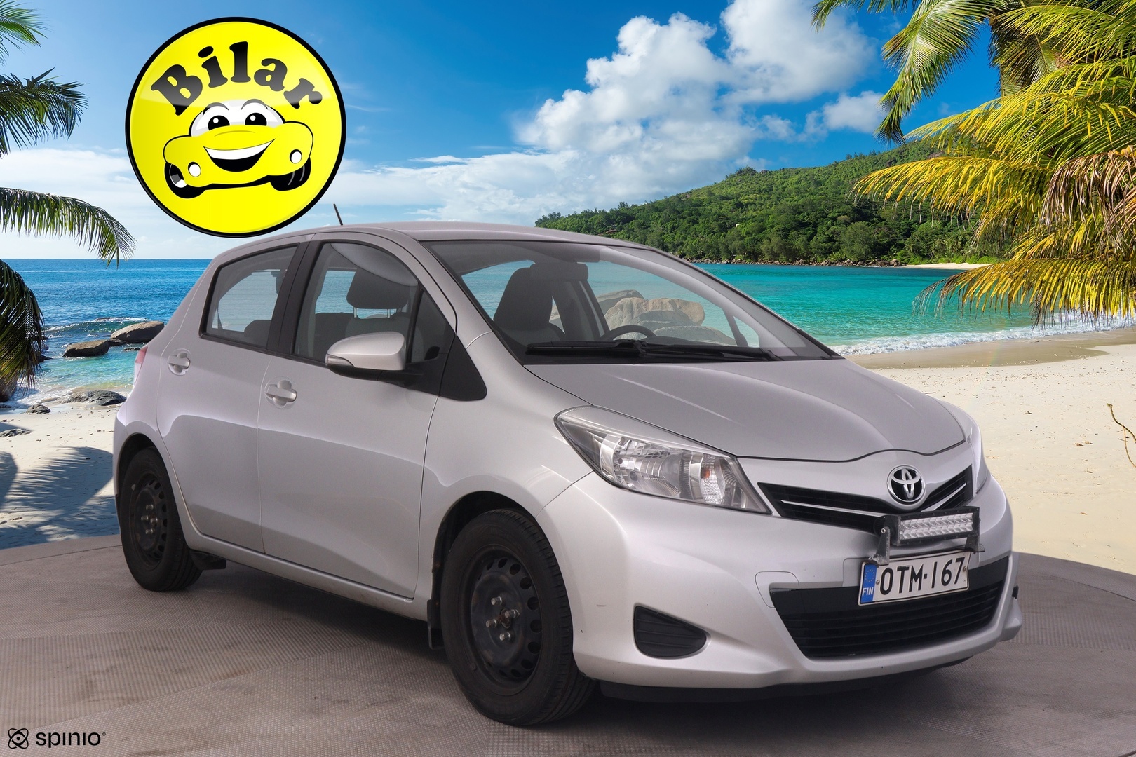 TOYOTA Yaris 2012