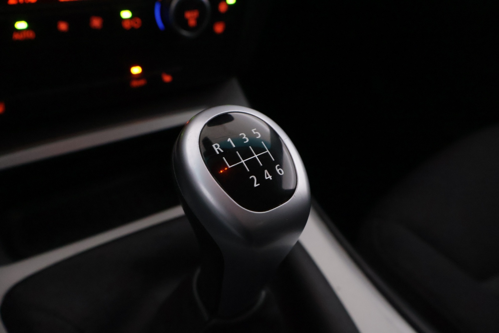 BMW 320 2008