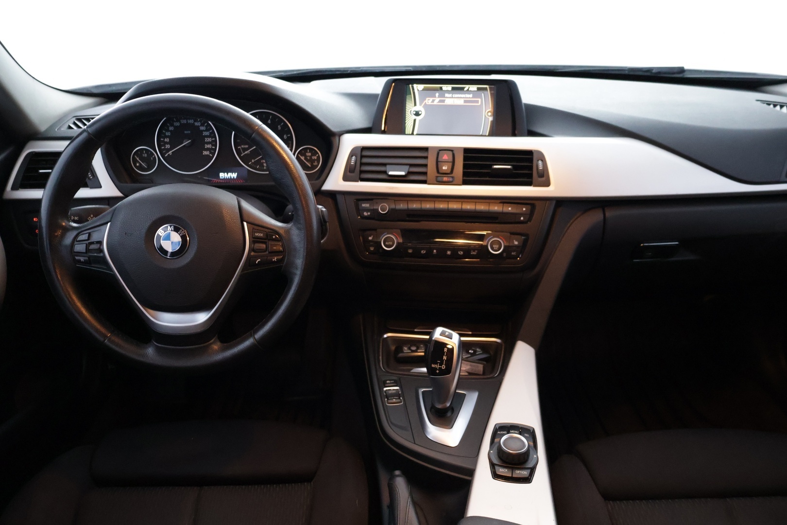 BMW 320 2013