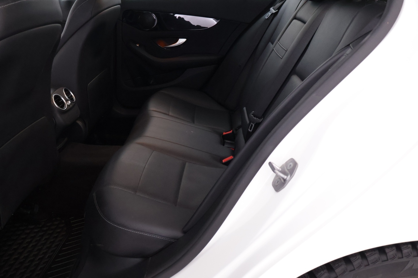 MERCEDES-BENZ C 2019